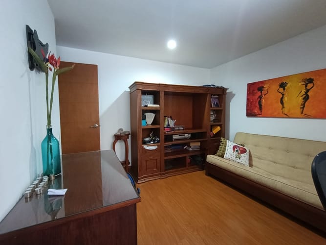 Apartamento de 3 alcobas en arriendo en El Tesoro, Medellín, 165 m² · foto 17 de 19