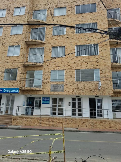 Local en arriendo en Centro, Cajicá, 351 m² · foto 2 de 13