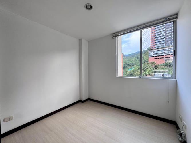 Apartamento de 3 alcobas en arriendo en Señorial, Envigado, 65 m² · foto 8 de 16