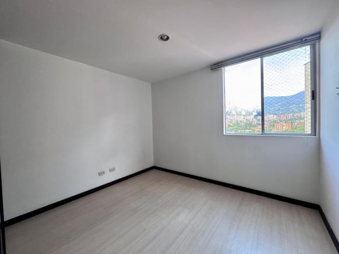 Apartamento de 3 alcobas en arriendo en Señorial, Envigado, 65 m² · foto 12 de 16