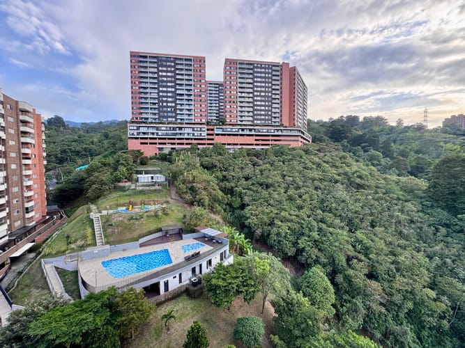 Apartamento de 3 alcobas en arriendo en Señorial, Envigado, 65 m² · foto 15 de 16