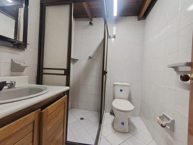 Local en arriendo en Laureles, Medellín, 65 m² · foto 3 de 8