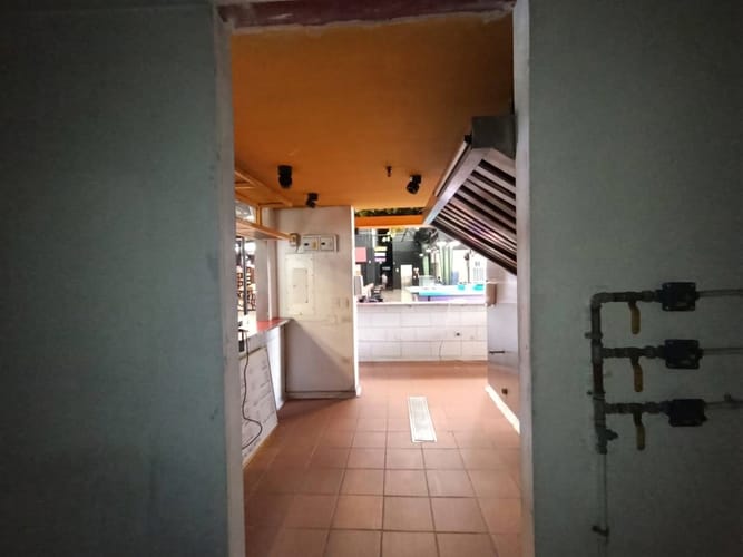 Local en arriendo en Laureles, Medellín, 24 m² · foto 7 de 10
