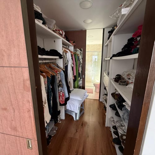 Apartamento de 2 alcobas en arriendo en El Poblado, Medellín, 99 m² · foto 13 de 18