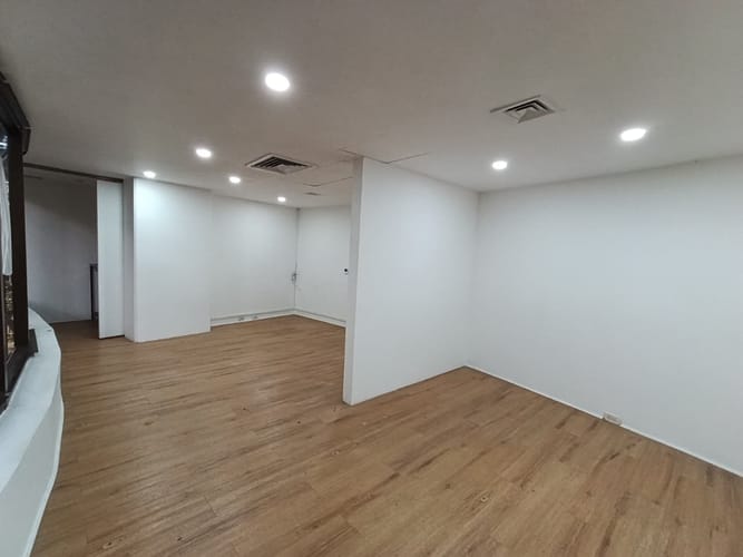 Oficina en arriendo en El Poblado, Medellín, 39 m² · foto 10 de 13