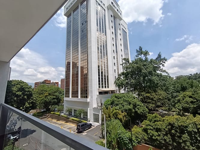 Apartamento de 2 alcobas en arriendo en El Diamante No. 2, Medellín, 68 m² · foto 5 de 12