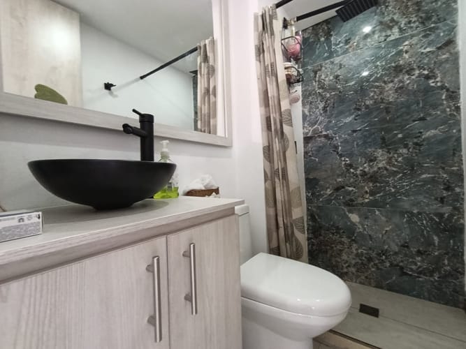 Apartamento de 3 alcobas en arriendo en El Poblado, Medellín, 78 m² · foto 19 de 20