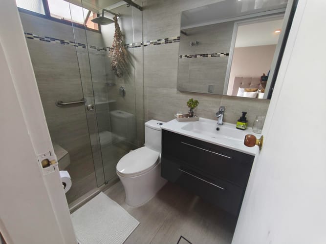 Apartamento de 2 alcobas en venta en La Linde, Medellín, 69 m² · foto 8 de 13