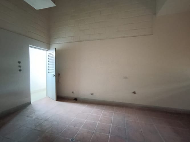 Local en arriendo en Suramérica, Itagüí, 21 m² · foto 5 de 12