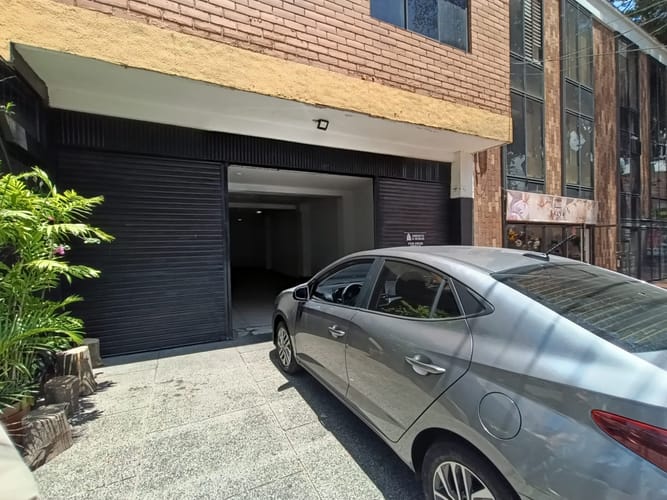 Local en arriendo en Laureles, Medellín, 90 m² · foto 8 de 18