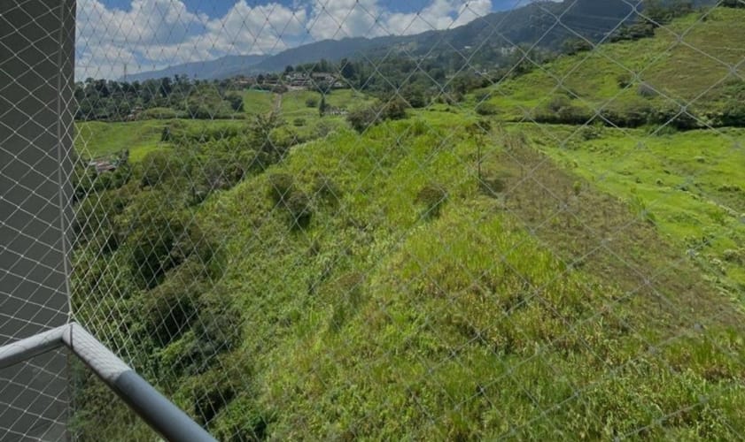 Apartamento de 3 alcobas en arriendo en Camino Verde, Envigado, 76 m² · foto 11 de 15