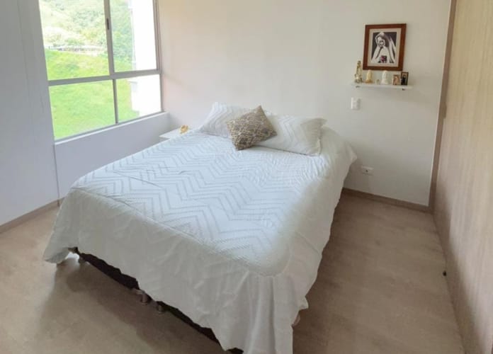 Apartamento de 3 alcobas en arriendo en Camino Verde, Envigado, 76 m² · foto 12 de 15