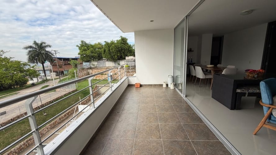 Apartamento de 3 alcobas en arriendo en Cristales, Cali, 117 m² · foto 4 de 17