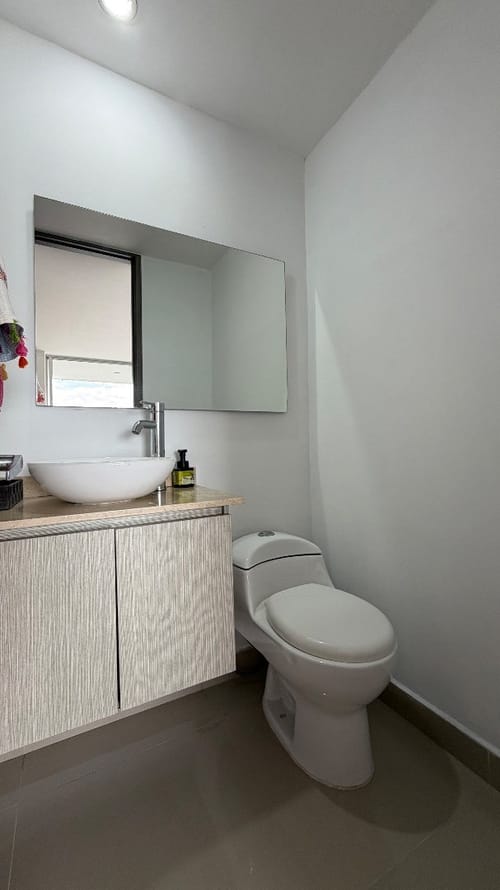 Apartamento de 3 alcobas en arriendo en Cristales, Cali, 117 m² · foto 9 de 17