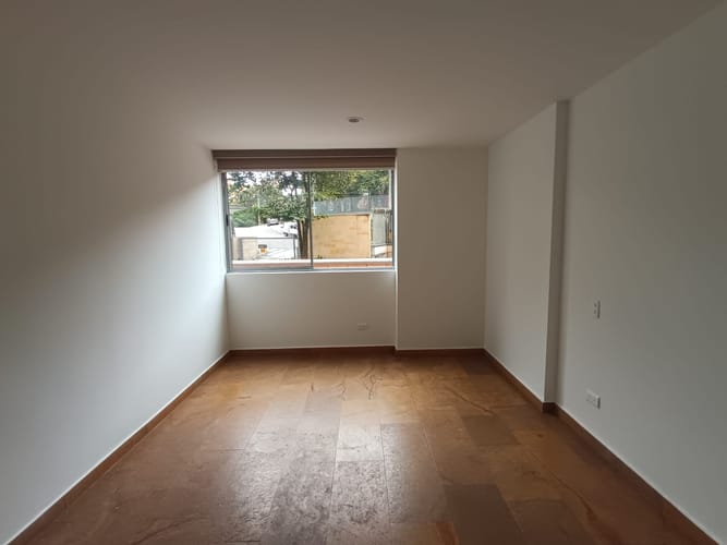 Apartamento de 2 alcobas en arriendo en Las Lomitas, Sabaneta, 134 m² · foto 12 de 19