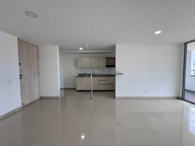 Apartamento de 3 alcobas en arriendo en Señorial, Envigado, 92 m² · foto 3 de 18