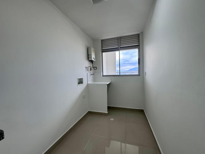 Apartamento de 3 alcobas en arriendo en Señorial, Envigado, 92 m² · foto 6 de 18