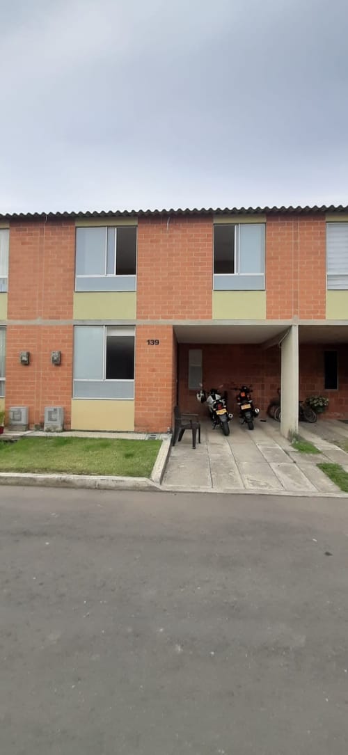 Casa de 3 alcobas en arriendo en Las Flores, Palmira, 150 m² · foto 5 de 6