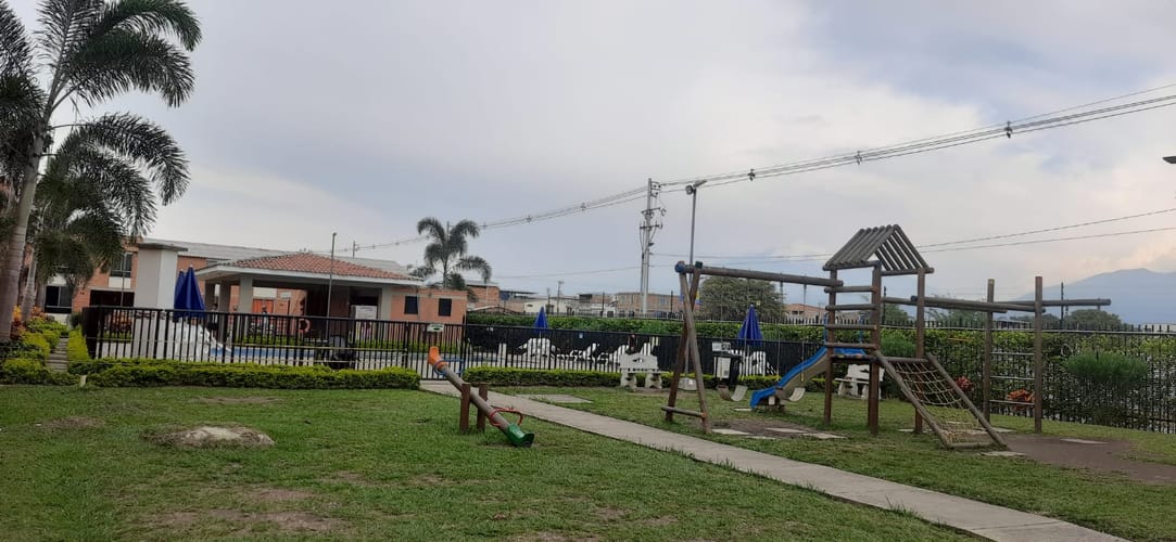 Casa de 3 alcobas en arriendo en Las Flores, Palmira, 150 m² · foto 6 de 6