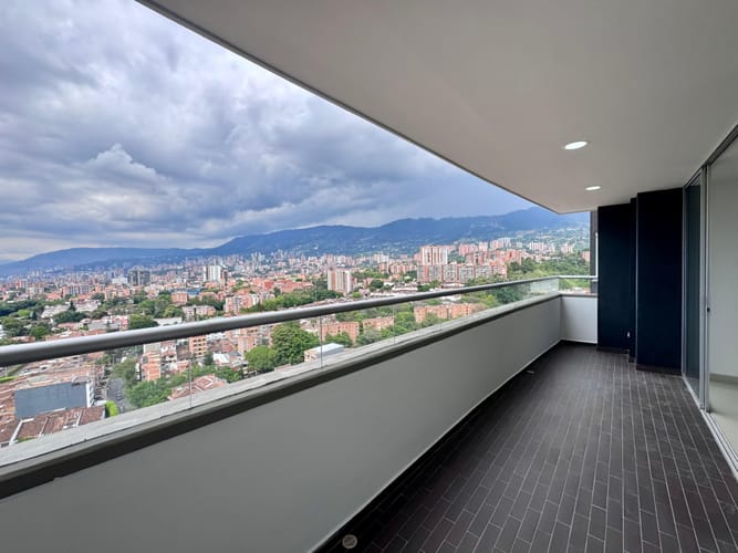 Apartamento de 3 alcobas en arriendo en Señorial, Envigado, 92 m² · foto 17 de 18