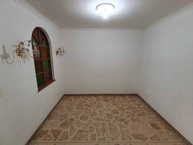 Apartamento de 2 alcobas en arriendo en San Joaquín, Medellín, 97 m² · foto 3 de 18