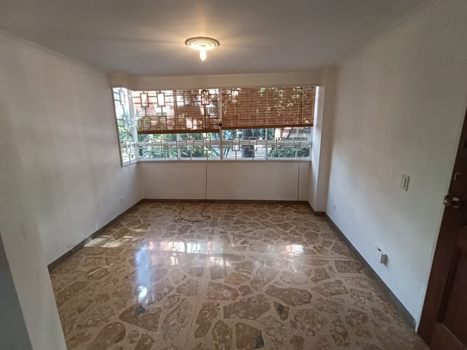 Apartamento de 2 alcobas en arriendo en San Joaquín, Medellín, 97 m² · foto 4 de 18