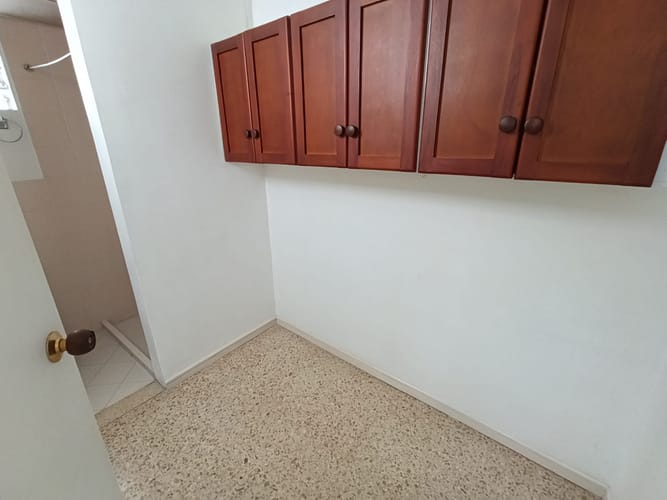 Apartamento de 2 alcobas en arriendo en San Joaquín, Medellín, 97 m² · foto 5 de 18