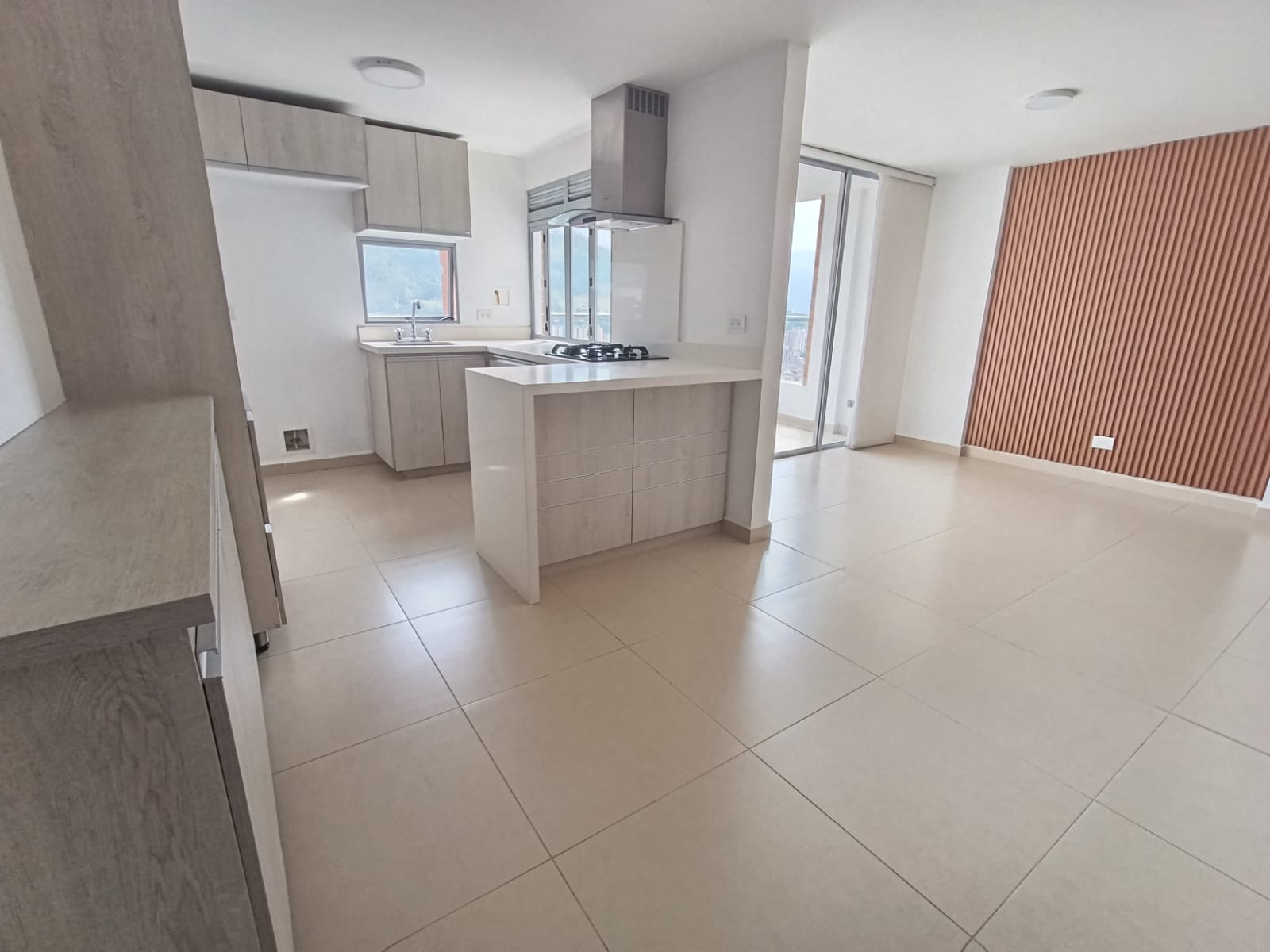 Apartamento en Arriendo en Loma del Escobero, Envigado