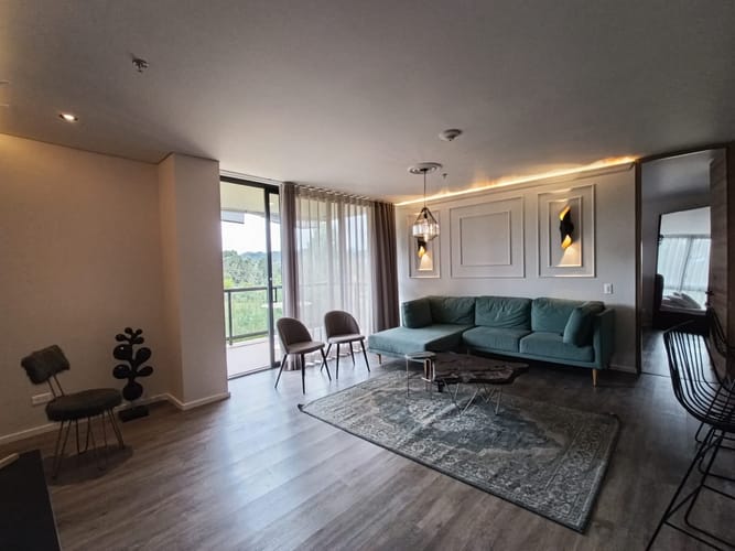 Apartamento de 2 alcobas en arriendo en Vía Las Palmas, Envigado, 89 m² · foto 3 de 20