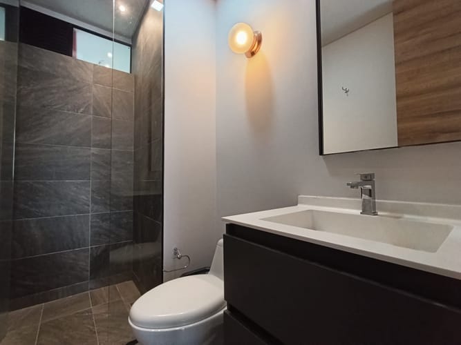 Apartamento de 2 alcobas en arriendo en Vía Las Palmas, Envigado, 89 m² · foto 13 de 20