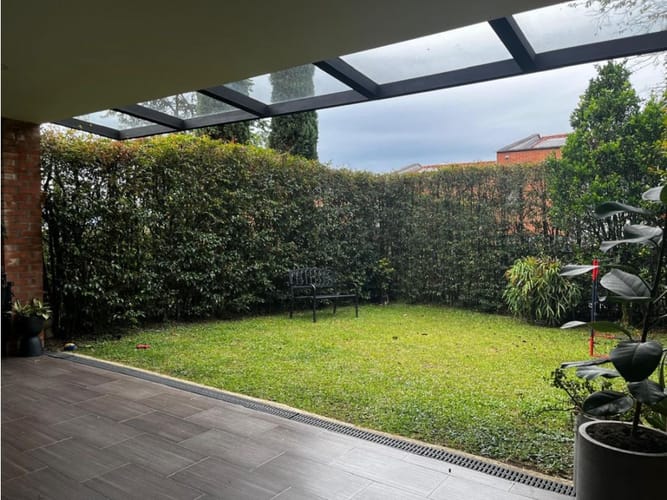 Casa de 3 alcobas en venta en Montessori, Envigado, 202 m² · foto 14 de 18