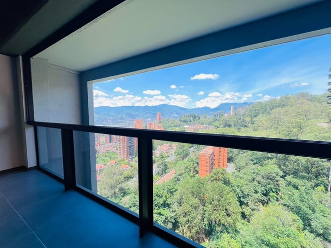 Apartaestudio en arriendo en El Poblado, Medellín, 72 m² · foto 9 de 15