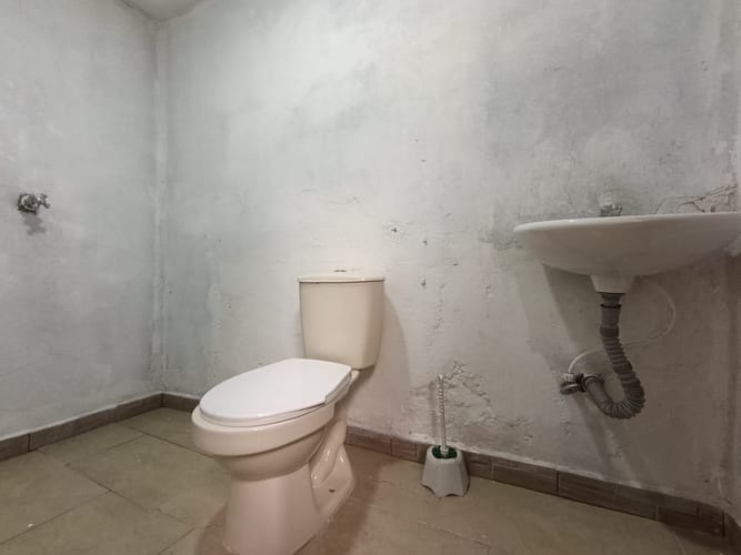 Bodega en arriendo en Manrique Central, Medellín, 142 m² · foto 9 de 9