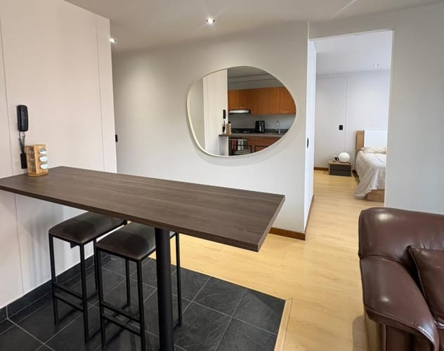 Apartaestudio en arriendo en El Poblado, Medellín, 62 m² · foto 3 de 11