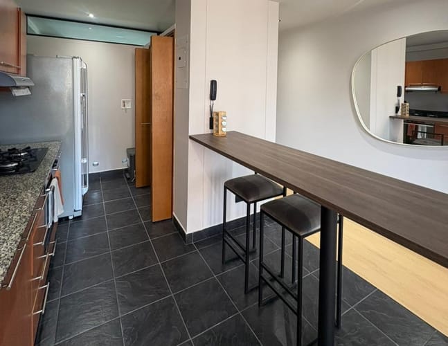 Apartaestudio en arriendo en El Poblado, Medellín, 62 m² · foto 4 de 11