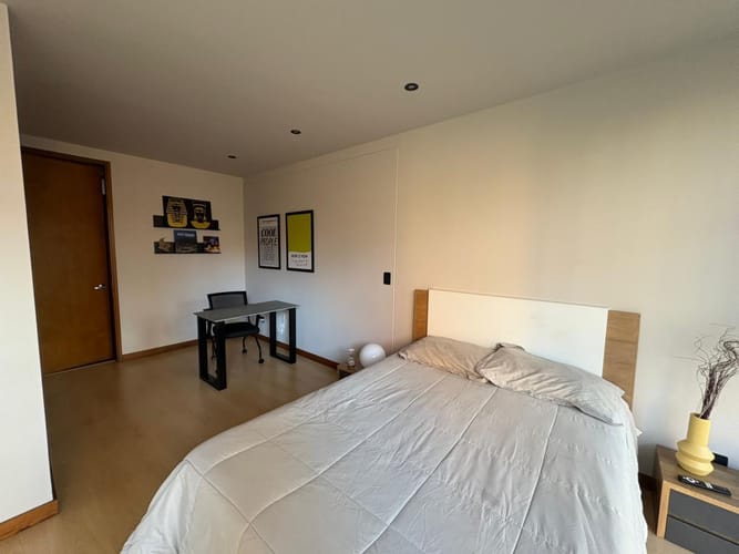 Apartaestudio en arriendo en El Poblado, Medellín, 62 m² · foto 8 de 11