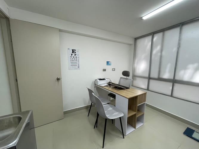 Consultorio en arriendo en Belén, Medellín, 14 m² · foto 7 de 8