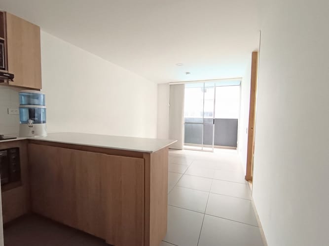 Apartamento de 1 alcoba en venta en Guayabal, Medellín, 38 m² · foto 4 de 16