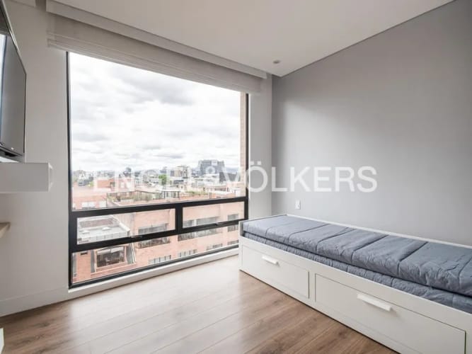 Apartamento de 3 alcobas en venta en Chicó Reservado, Bogotá, 161 m² · foto 16 de 23
