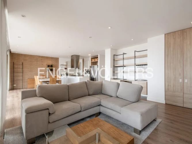 Apartamento de 3 alcobas en venta en Chicó Reservado, Bogotá, 161 m² · foto 3 de 23