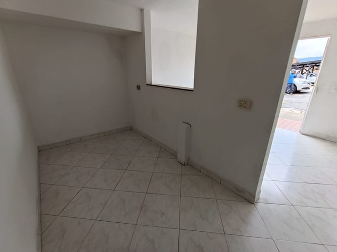 Casa de 3 alcobas en arriendo en Robledo, Medellín, 160 m² · foto 7 de 20
