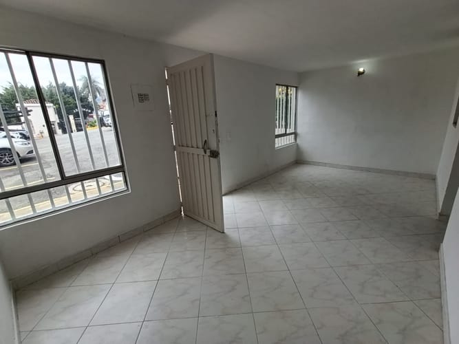 Casa de 3 alcobas en arriendo en Robledo, Medellín, 160 m² · foto 8 de 20