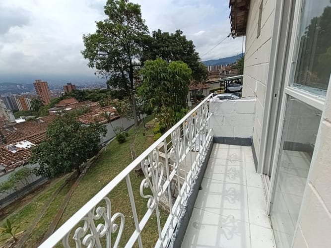 Casa de 3 alcobas en arriendo en Robledo, Medellín, 160 m² · foto 11 de 20
