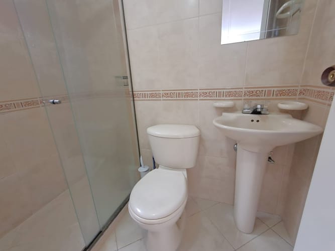Apartamento de 3 alcobas en arriendo en Suramericana, Medellín, 70 m² · foto 13 de 17