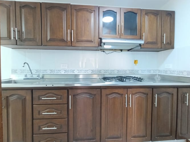 Apartamento de 2 alcobas en arriendo en El Poblado, Envigado, 72 m² · foto 5 de 18