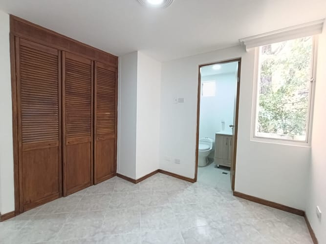 Apartamento de 2 alcobas en arriendo en El Poblado, Envigado, 72 m² · foto 11 de 18