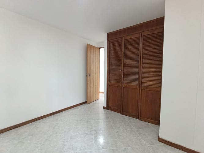 Apartamento de 2 alcobas en arriendo en El Poblado, Envigado, 72 m² · foto 13 de 18