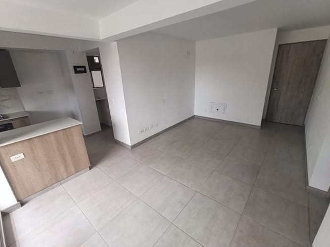 Apartamento de 3 alcobas en arriendo en Bucaros, Bello, 65 m² · foto 3 de 16