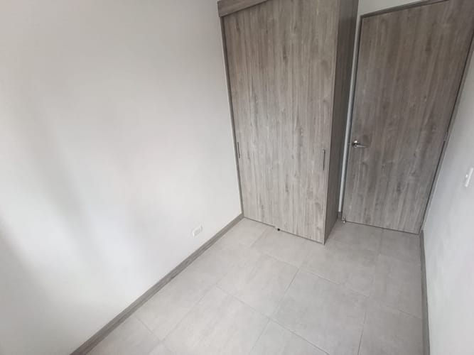 Apartamento de 3 alcobas en arriendo en Bucaros, Bello, 65 m² · foto 10 de 16