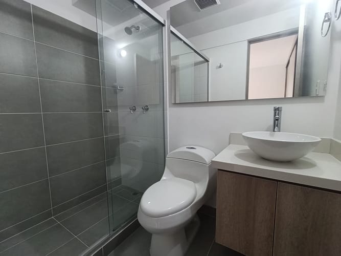 Apartamento de 3 alcobas en arriendo en Bucaros, Bello, 65 m² · foto 13 de 16